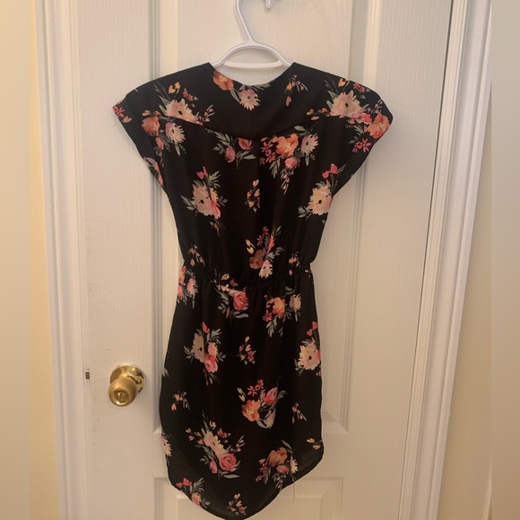 Two urban kids dresses - Picture 2 of 6